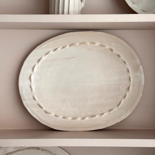 Platters with Decorative Edge Collection