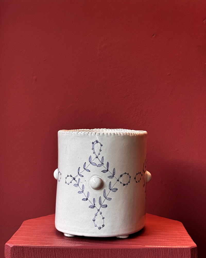 English Delftware Sprigged Jardinieres