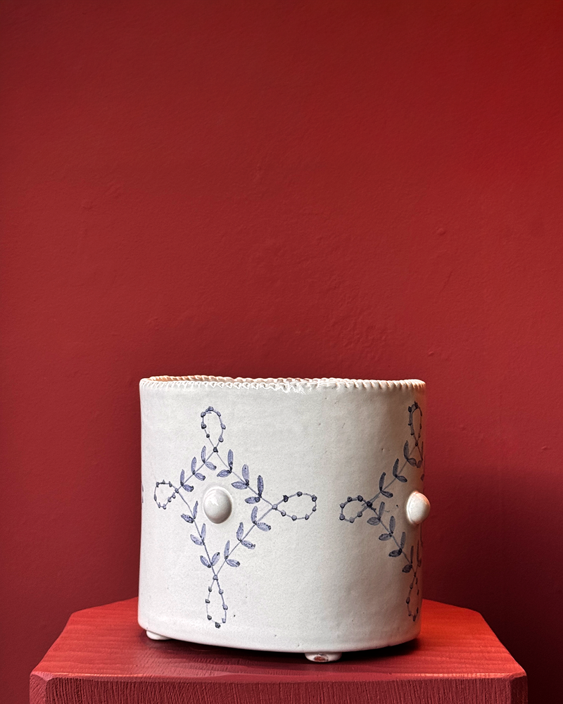 English Delftware Sprigged Jardinieres